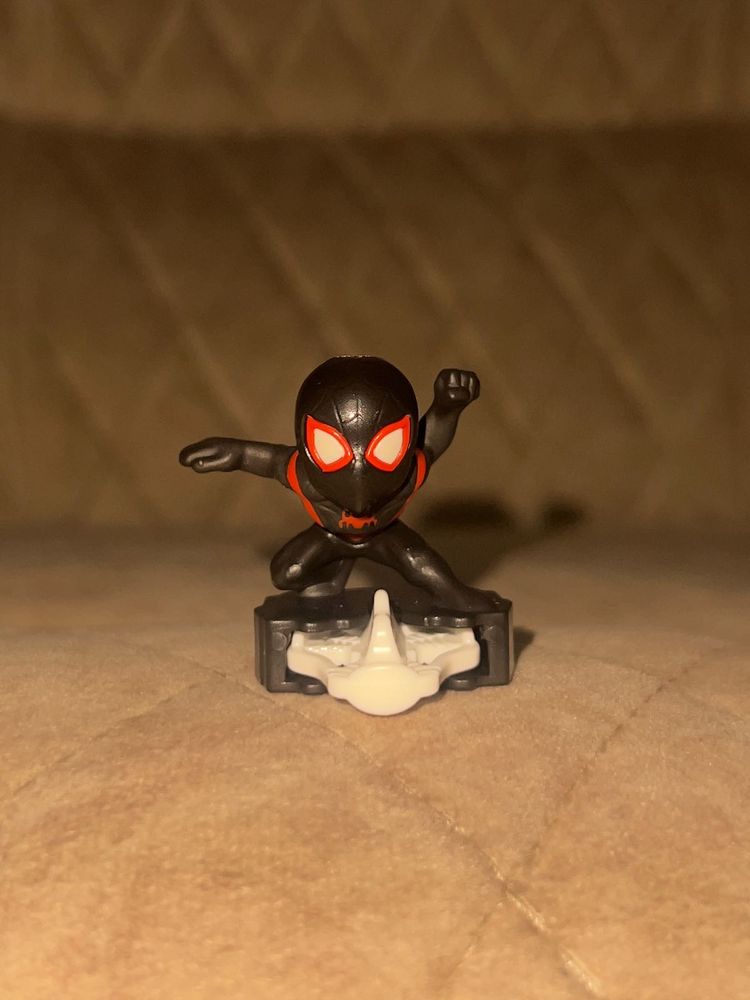 Miles Spider-Man Toy Figures &amp; Cards Set