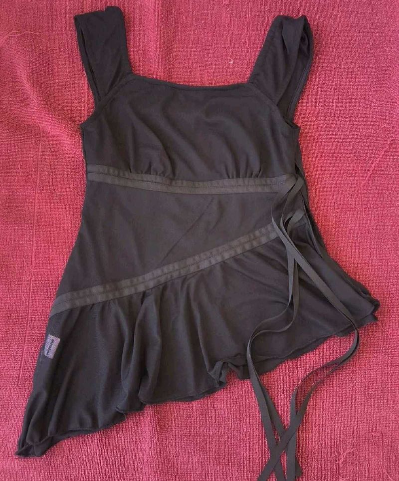 Stylish Black Asymmetrical Top