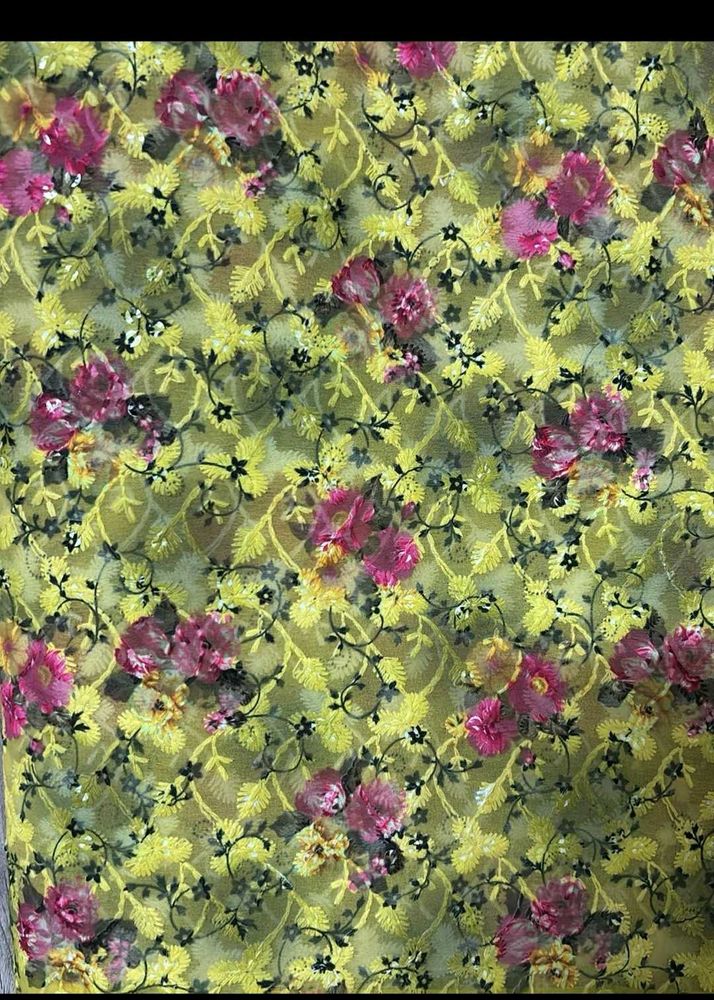 Beautiful Floral Print Saree