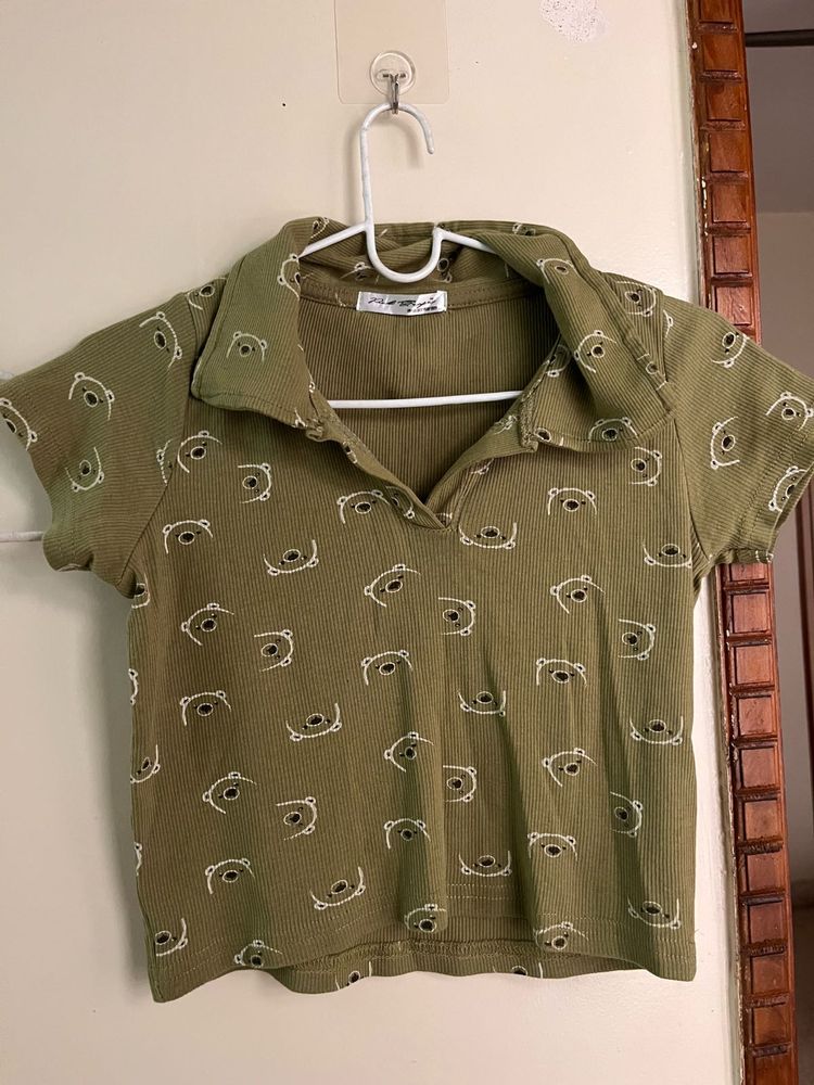 Cute Bear Print Polo crop top