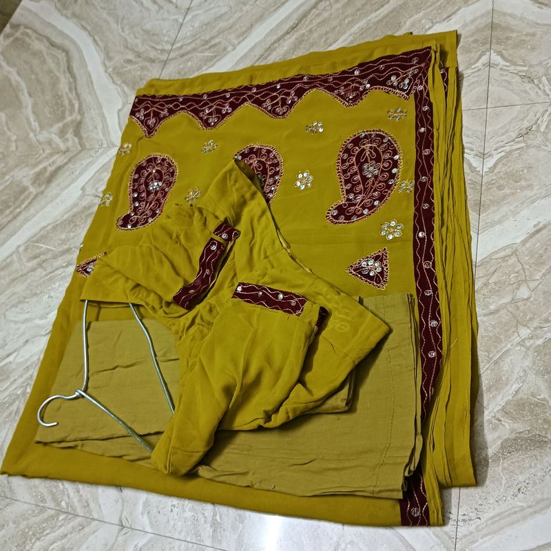 Georgette Beautiful Saree