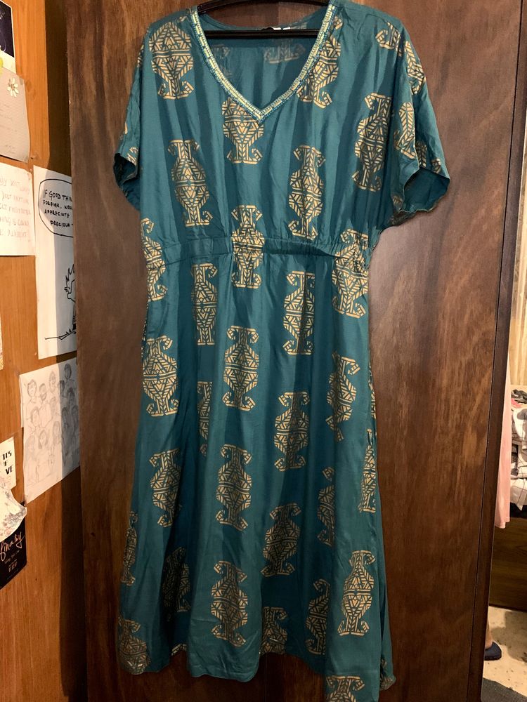 Max XL Green And Gold Dress