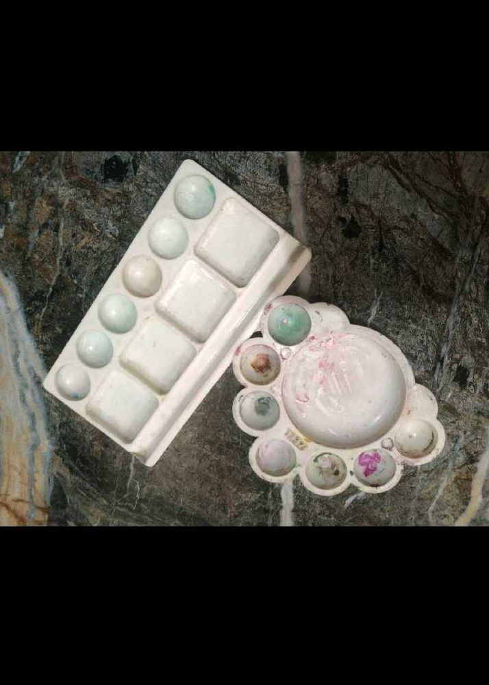 Vintage Jadeite Carving Palettes