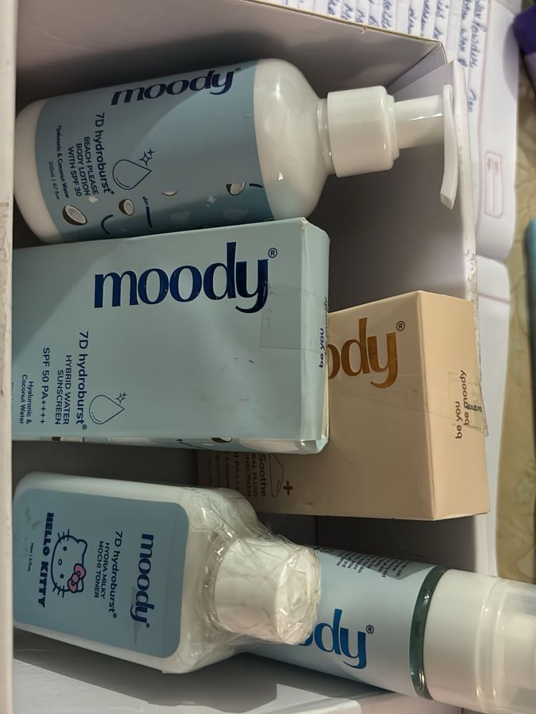 Moody Skincare Set
