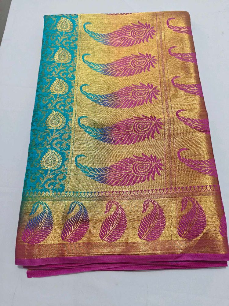 Beautiful Saree with Paisley Design