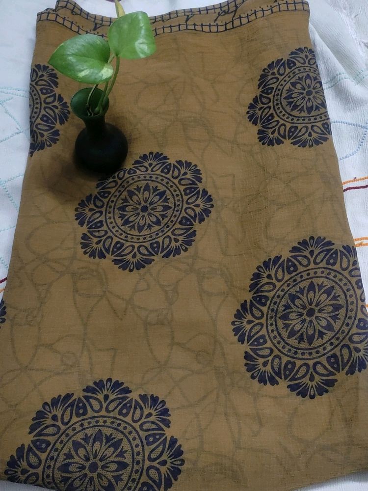 @400 Coins Brown Saree🤎😍
