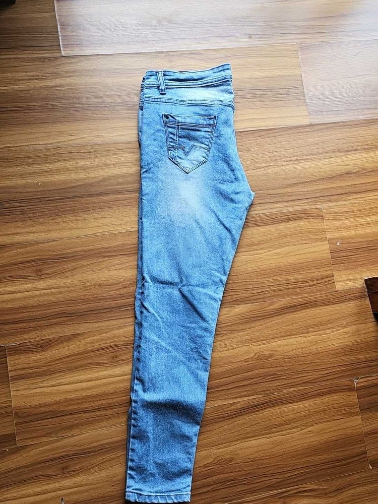 Light Wash Denim Jeans