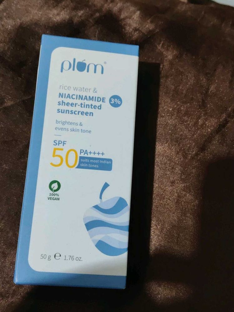 Plum Rice Water Niacinamide Sunscreen