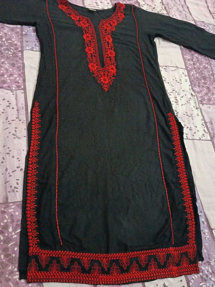 Embroidered Black Kurta
