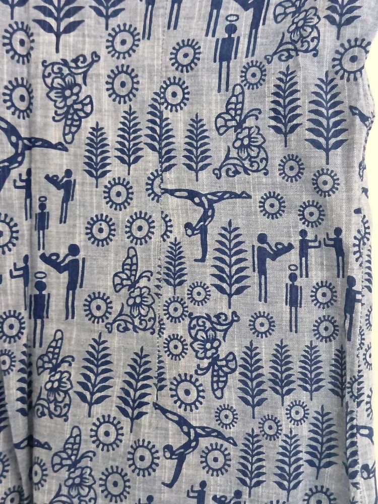 Unique Blue &amp; White Gymnastic Print Top