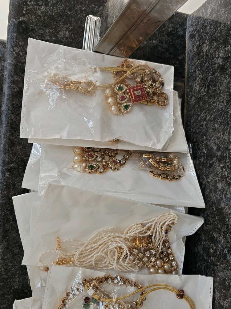 jewellery set