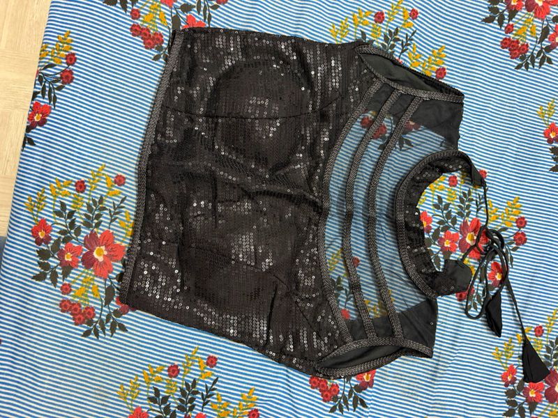black blouse