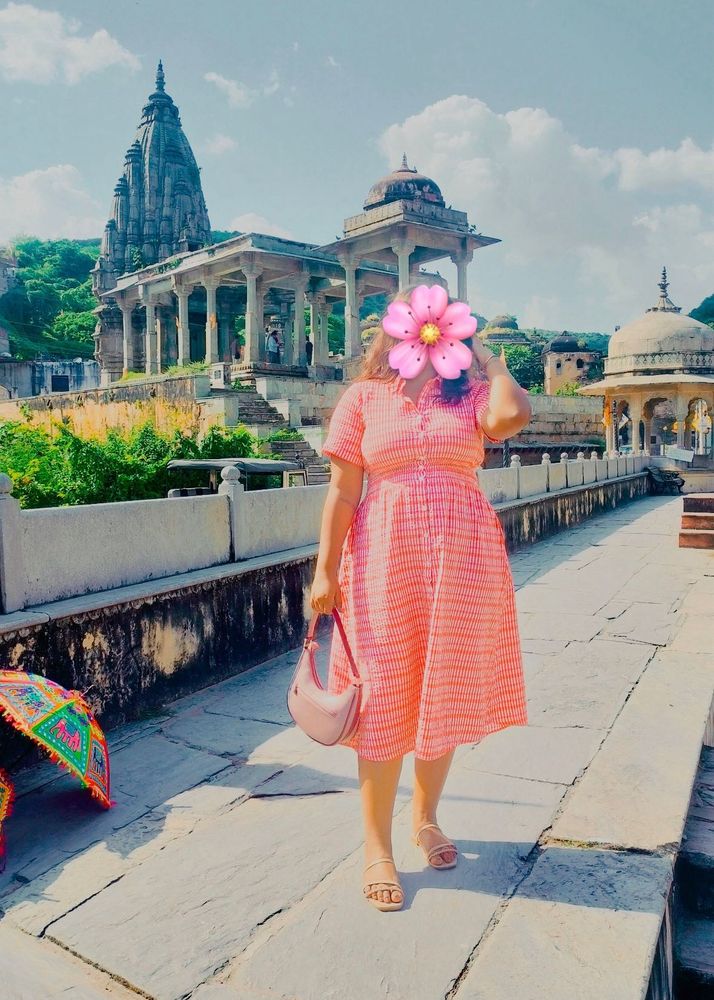 Chic Pink &amp; White Striped Midi Dress