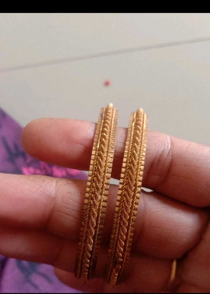Elegant Gold Tone Bangles