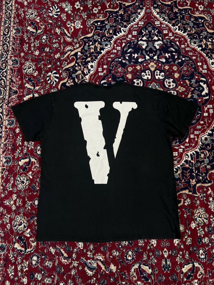 VLONE Black T-Shirt