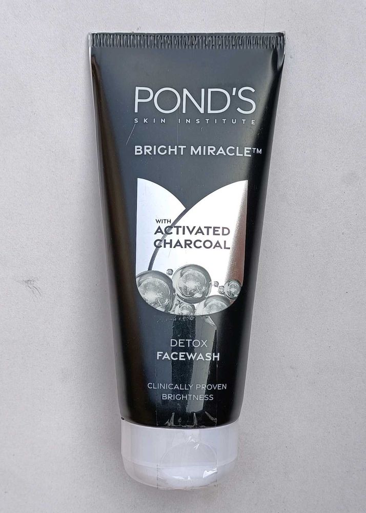 Ponds Charcoal Detox Face Wash