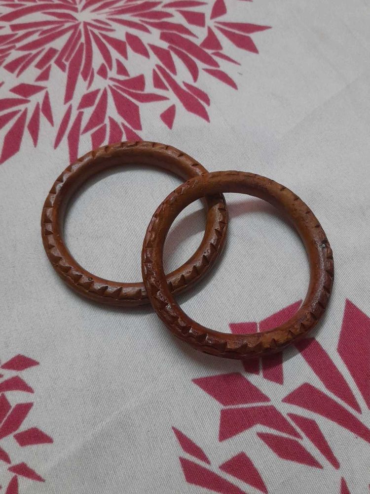 Wooden Bangles Set