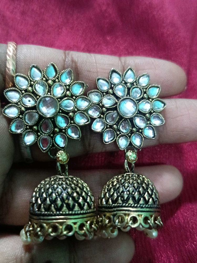 Jhumke