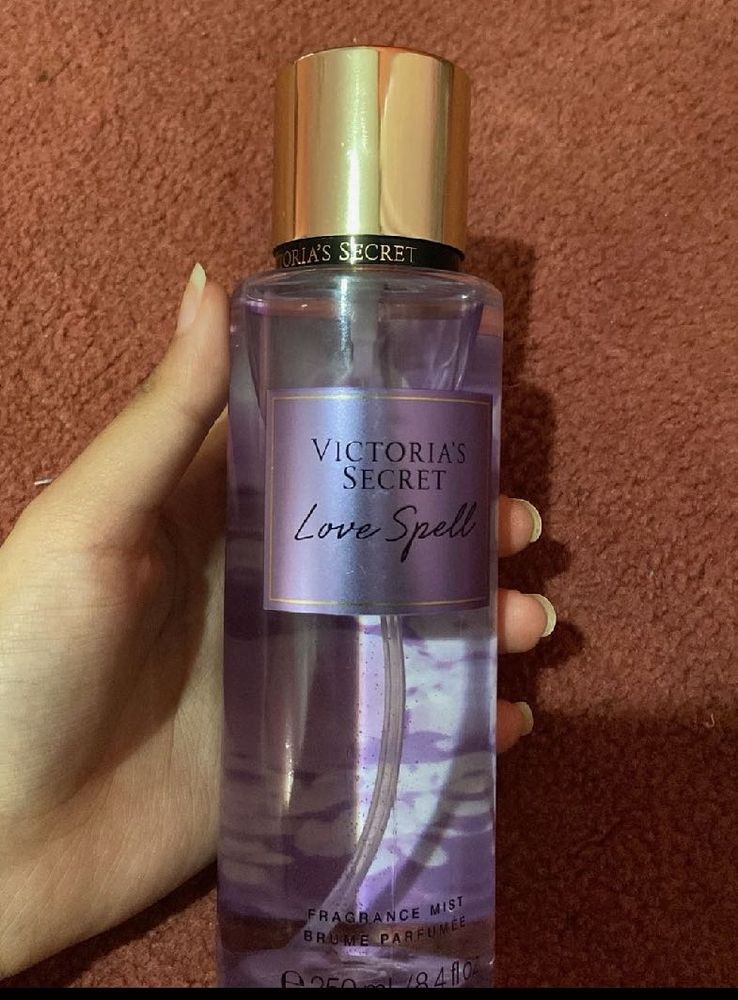 Victoria's Secret Love Spell Fragrance Mist