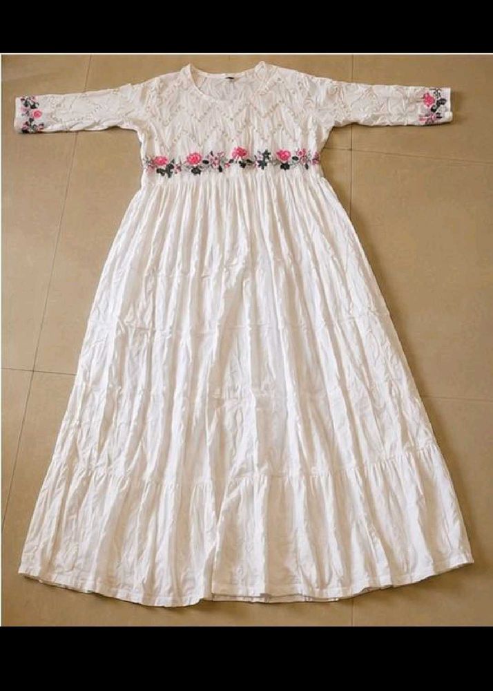 Beautiful White Kurti