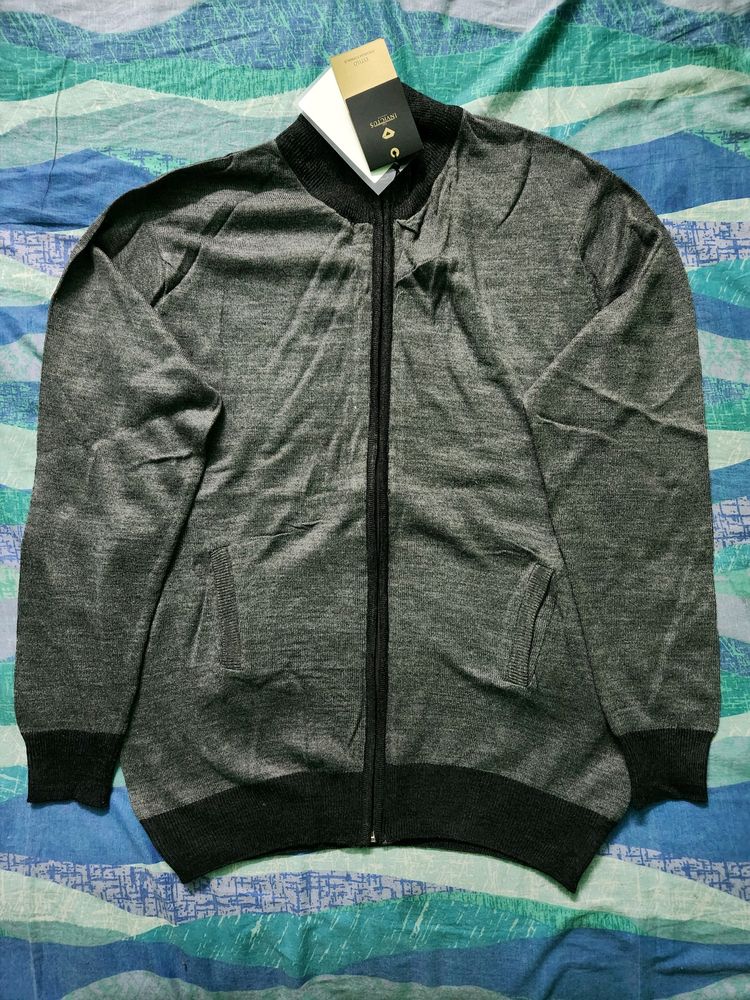Men Sweater Brand New Condition