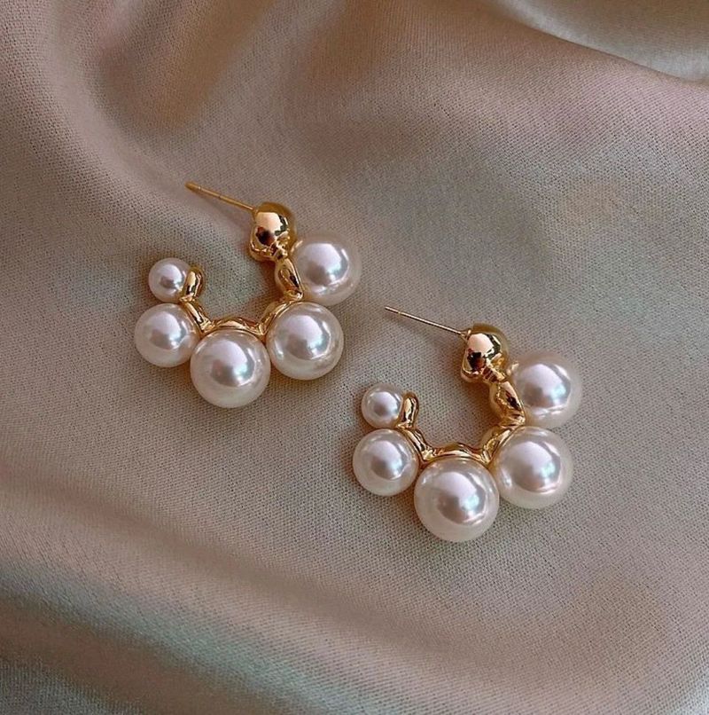 New Elegant Pearl Hoop Earrings
