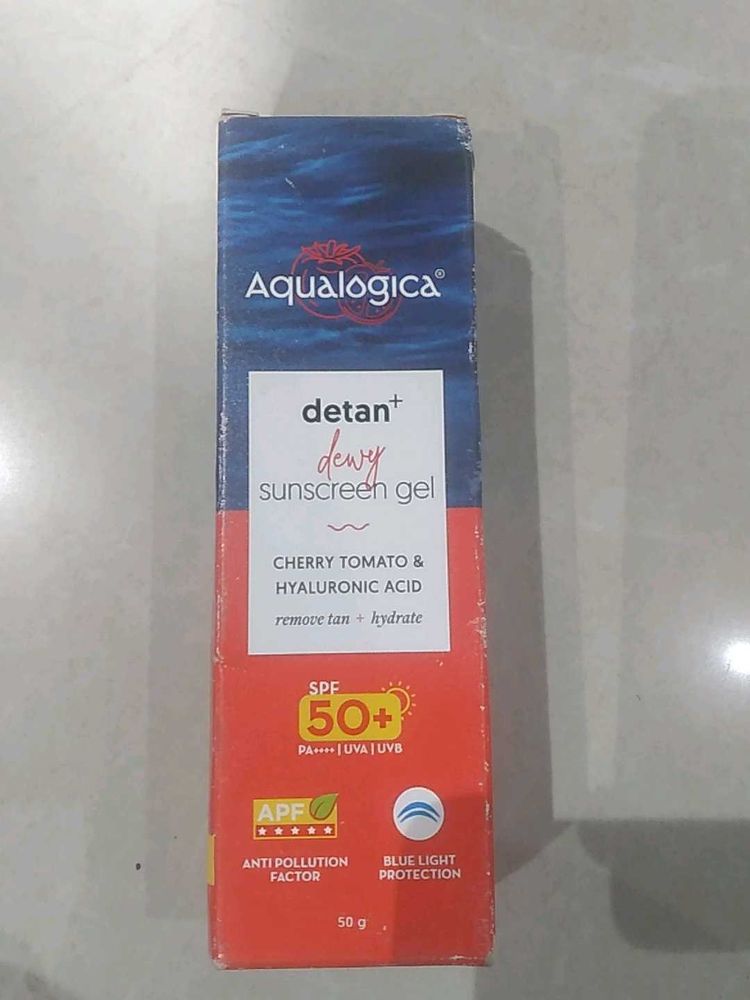 Aqualogica Detan Dewy Sunscreen Gel