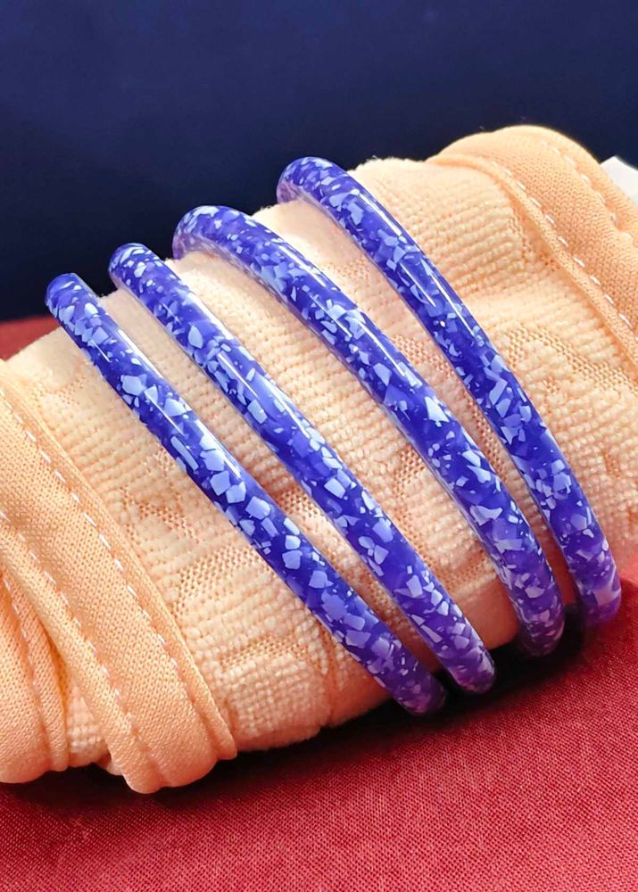 Set of 5 Blue Bangles