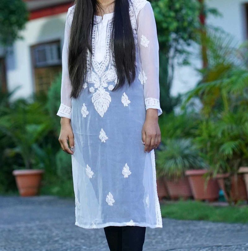 Chikankari Kurti