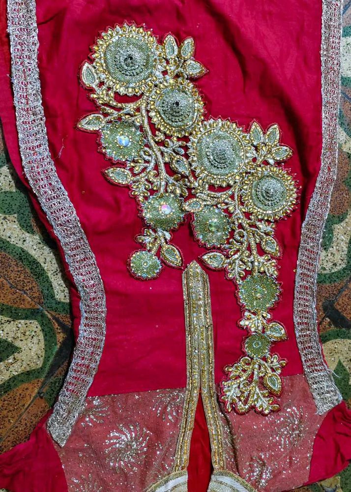 Embellished Red kurti