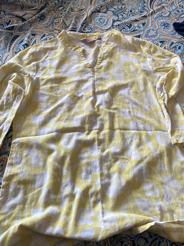 Yellow Floral Print Kurta Top