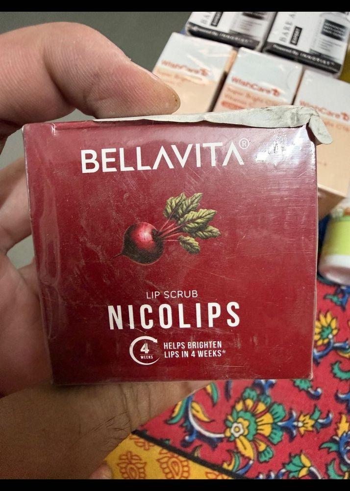 Bellavita Nicolips Lip Scrub