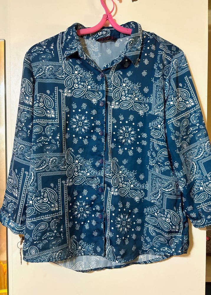 Teal Paisley Print Button-Up Shirt