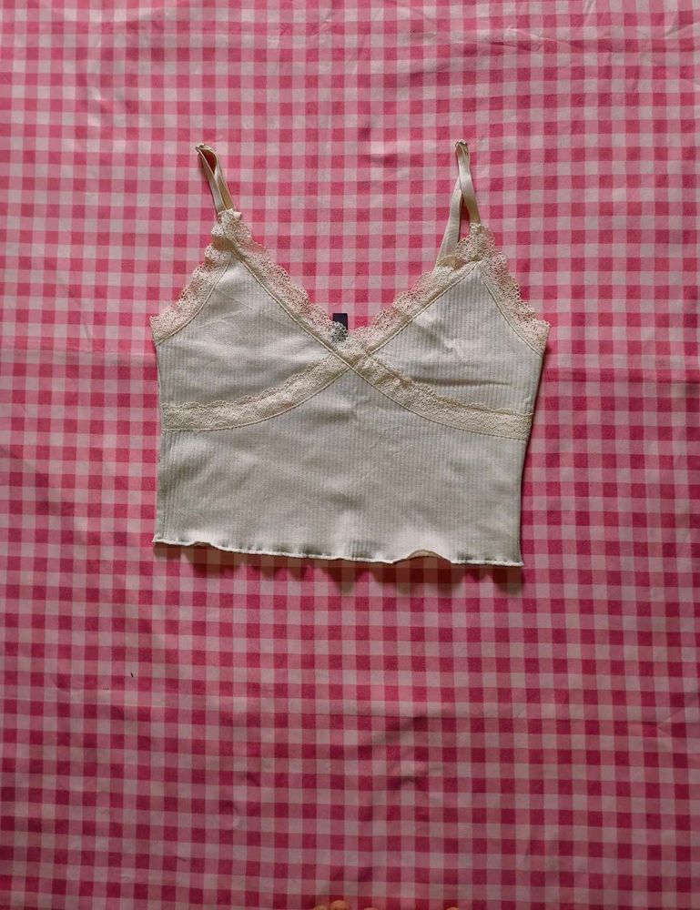 lace trim camisole top