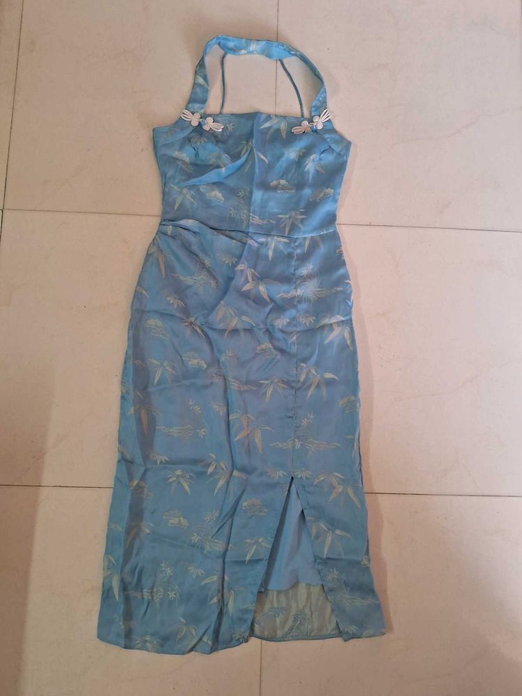 Beautiful Blue Floral Print Dress