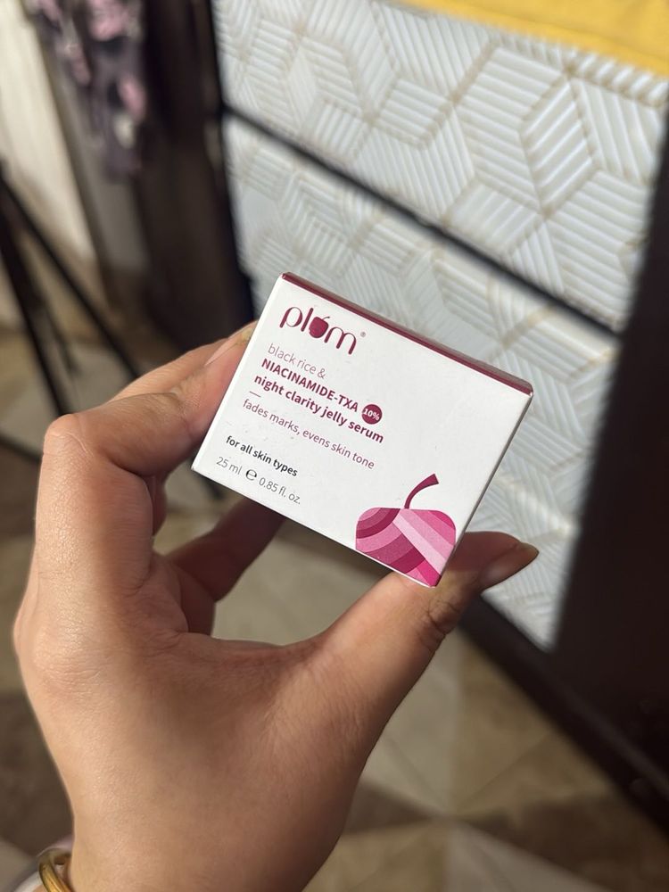 Plum Black Rice &amp; Niacinamide Serum