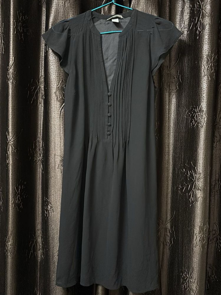 Elegant Black Chiffon Dress