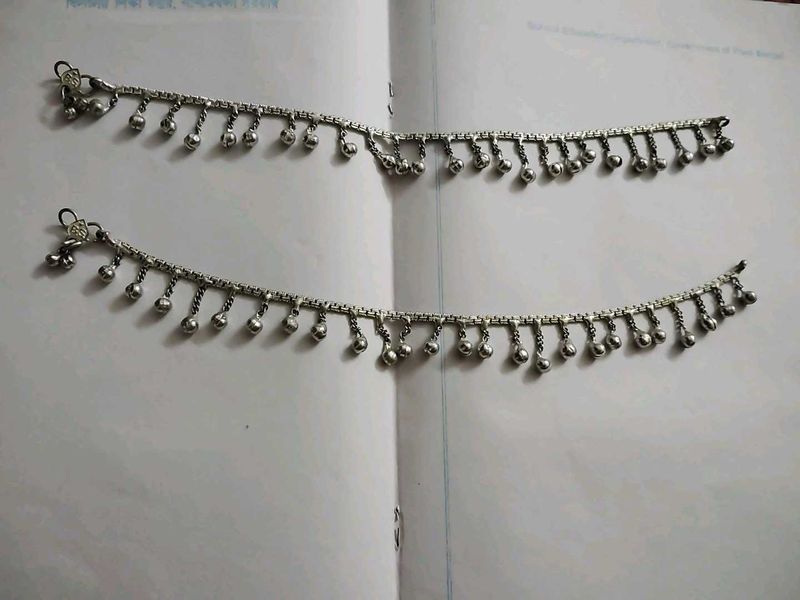 52.Elegant Anklets with Dangling Charms