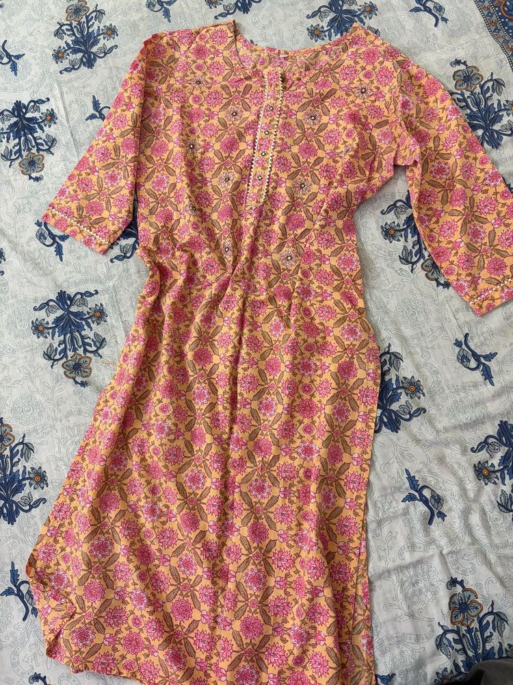 Elegant Peach Floral Kurta