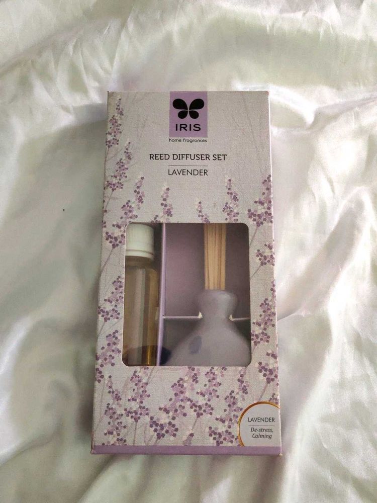 Reed Diffuser Set (Lavender Fragrance)