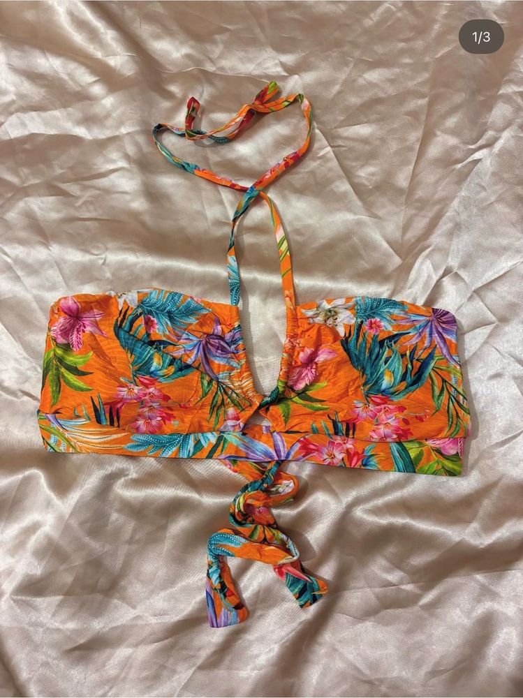 Vibrant Tropical Print Halter Bikini Top