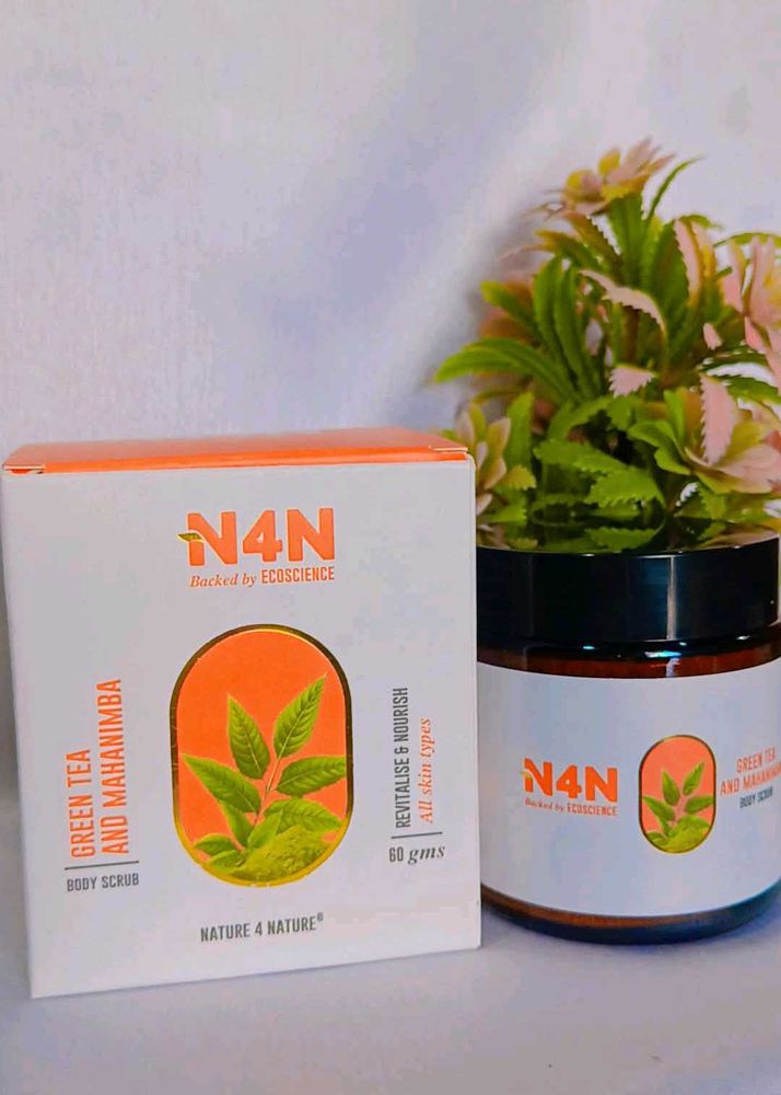 N4N Green Tea &amp; Mahanimba Body Scrub