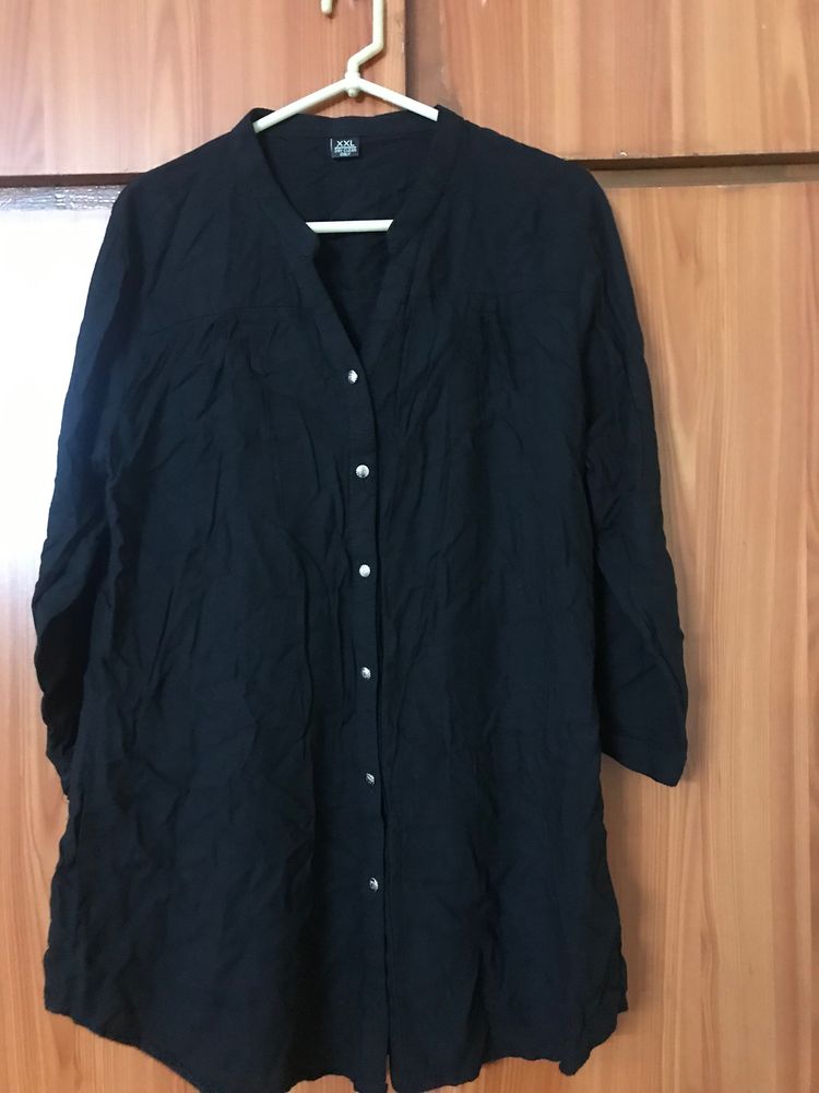 Off Collor Black Shirt