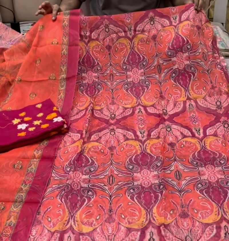 Vibrant Paisley Print Kurta Set