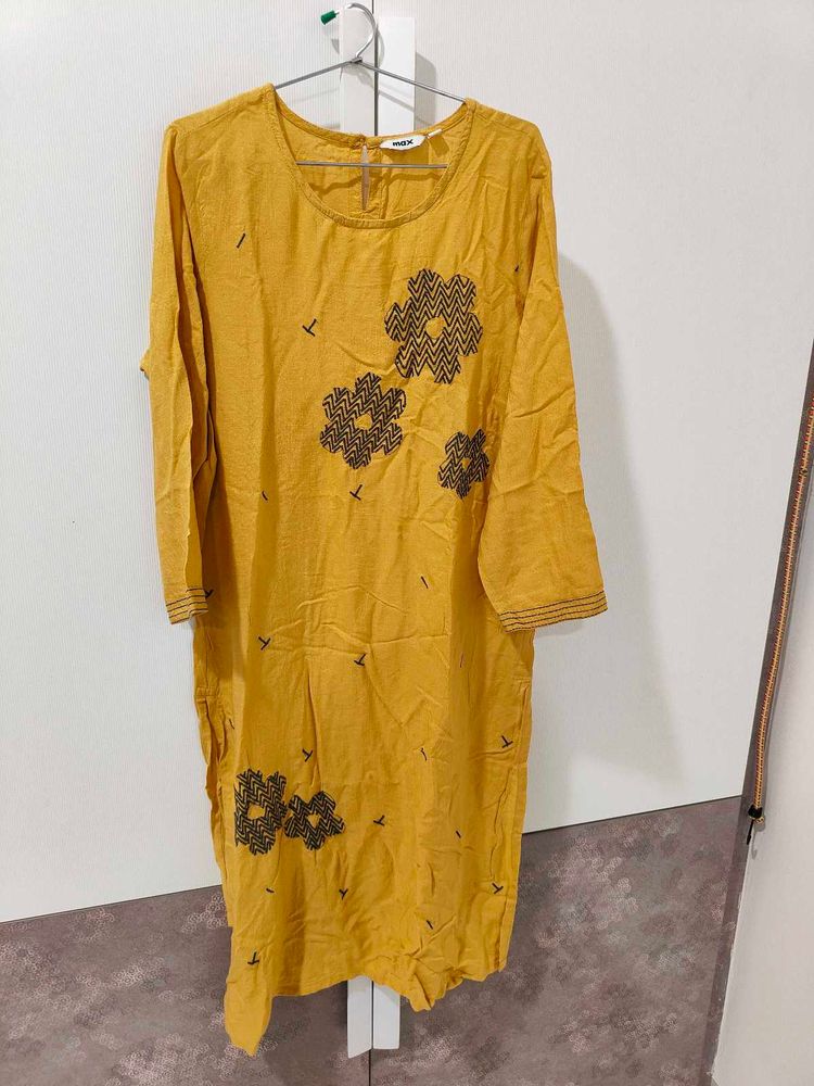 1+1 kurti ( Max &amp; seven East)