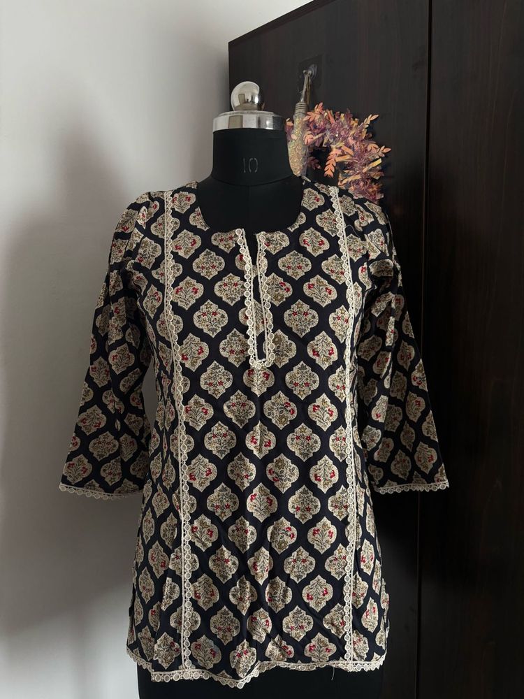 Elegant Printed Cotton Kurta