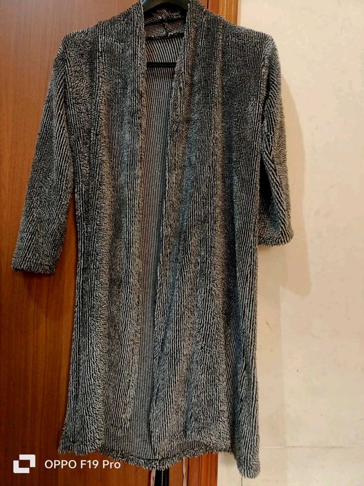 Woolen Shrug &amp; 2 Top