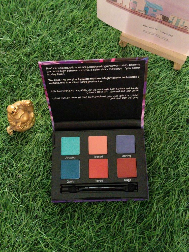 Eyeshadow Palette