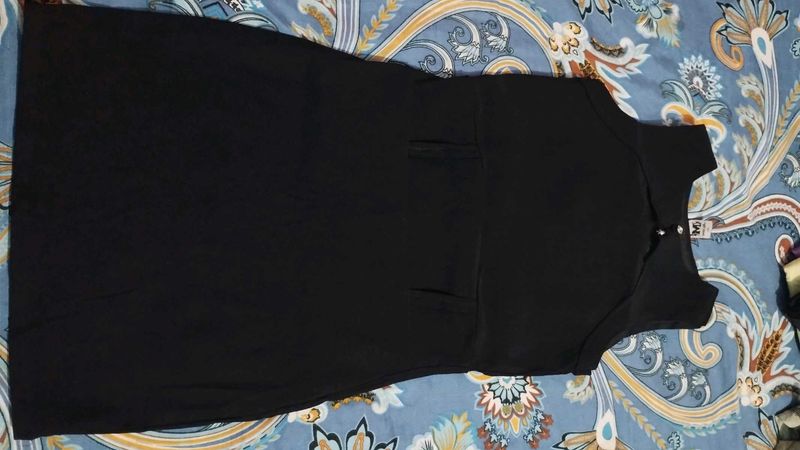 Simple Black Short Dress