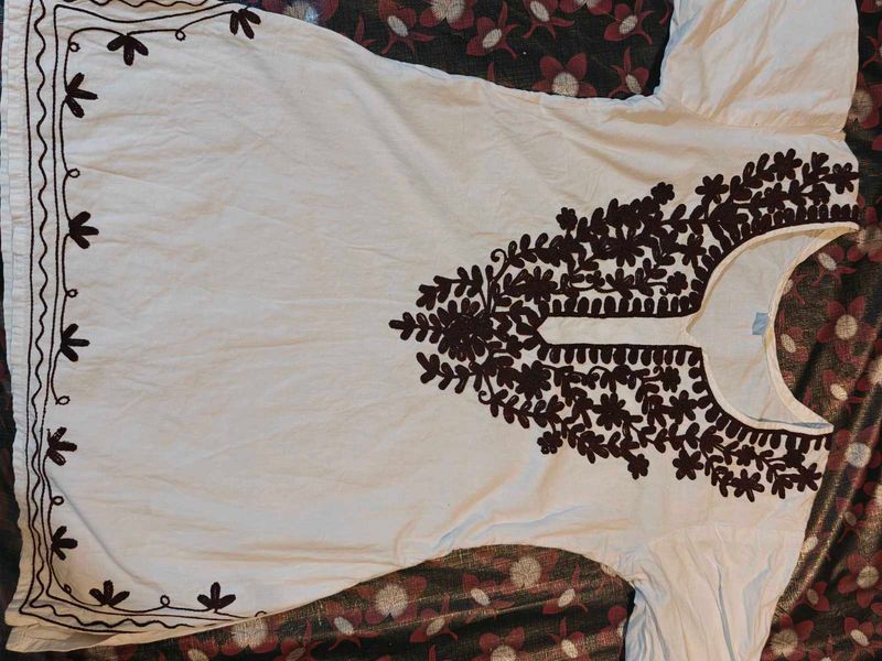 Embroidered White Kurta